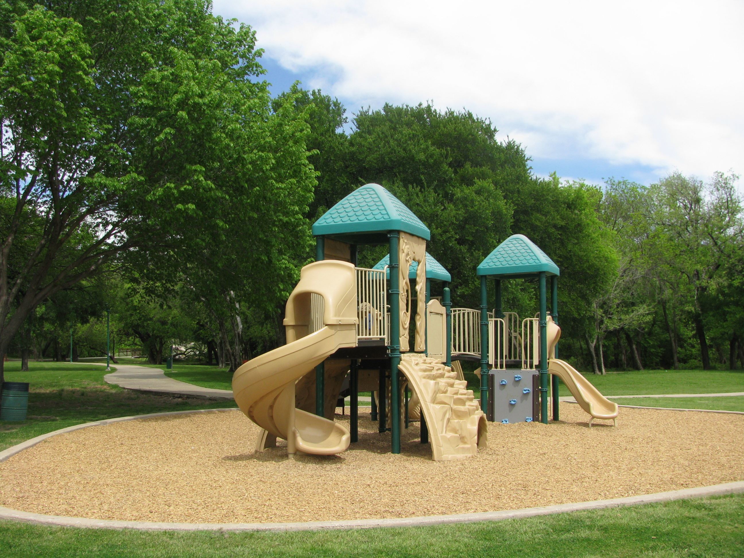Play Structure at Bill Allen Memorial Park