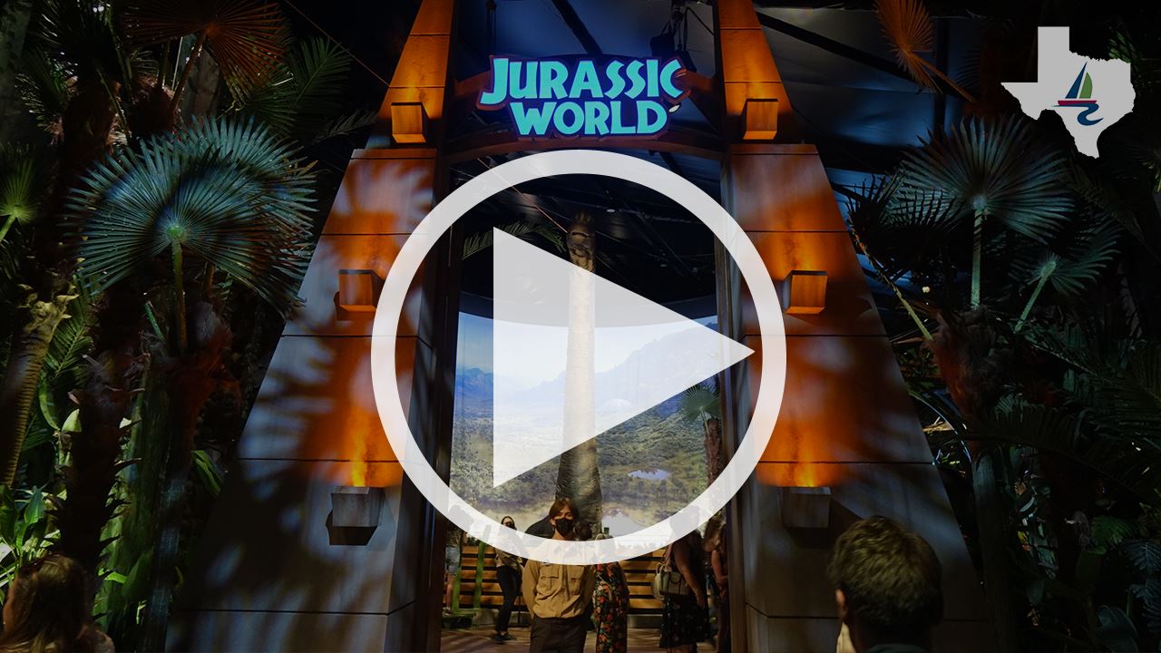 Jurassic World Thumbnail_Play Button